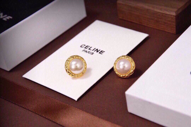 Ce1i*e earrings